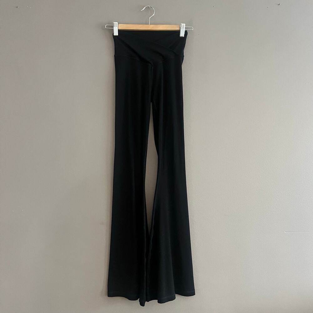 OFFLINE by Aerie Real Me Super Flare Leggings Black High Rise Cross Over Small